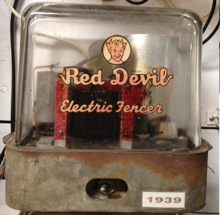 Red Devil Electric Fencer
